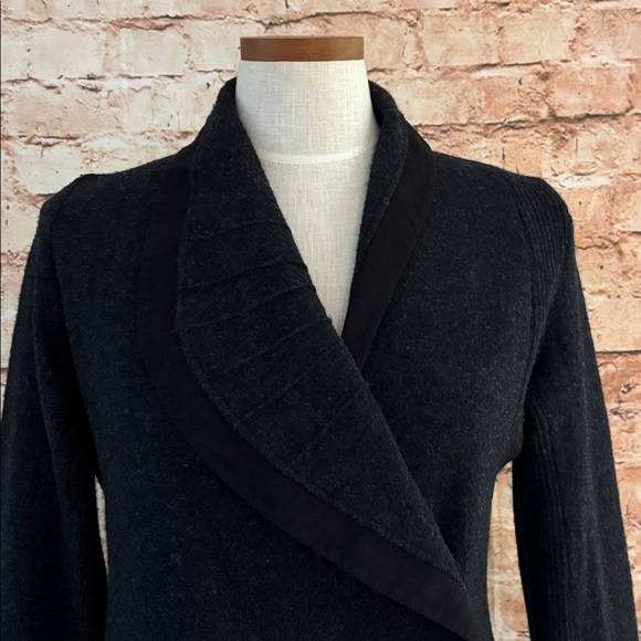 Anthropologie Guinevere wool blazer/cardigan - Picture 5 of 13